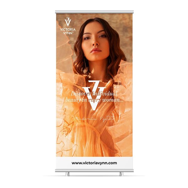 Victoria Vynn | Roll Up Banner | Beauty In Every Woman | Mega Groot